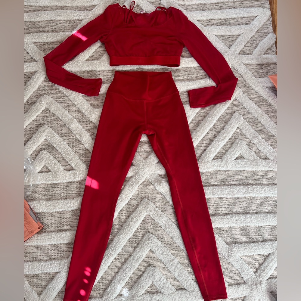 Set!ALO Dream Ballet Mesh Crop Top S High Waist Airlift Legging Bright Red S Hot